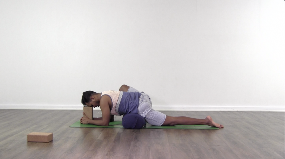 Yin Yoga Practice for Supple Hips_0